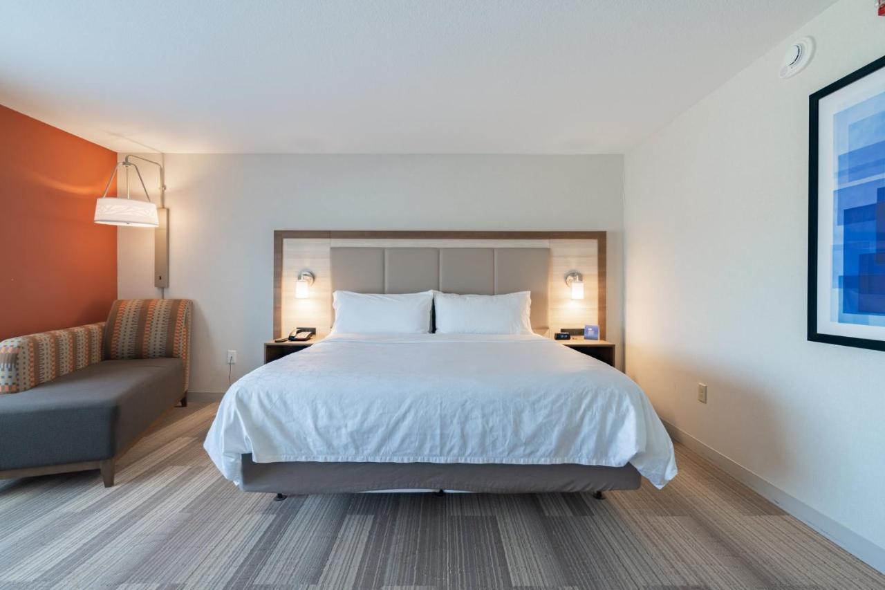 Holiday Inn Express & Suites - Marion By Ihg Eksteriør billede