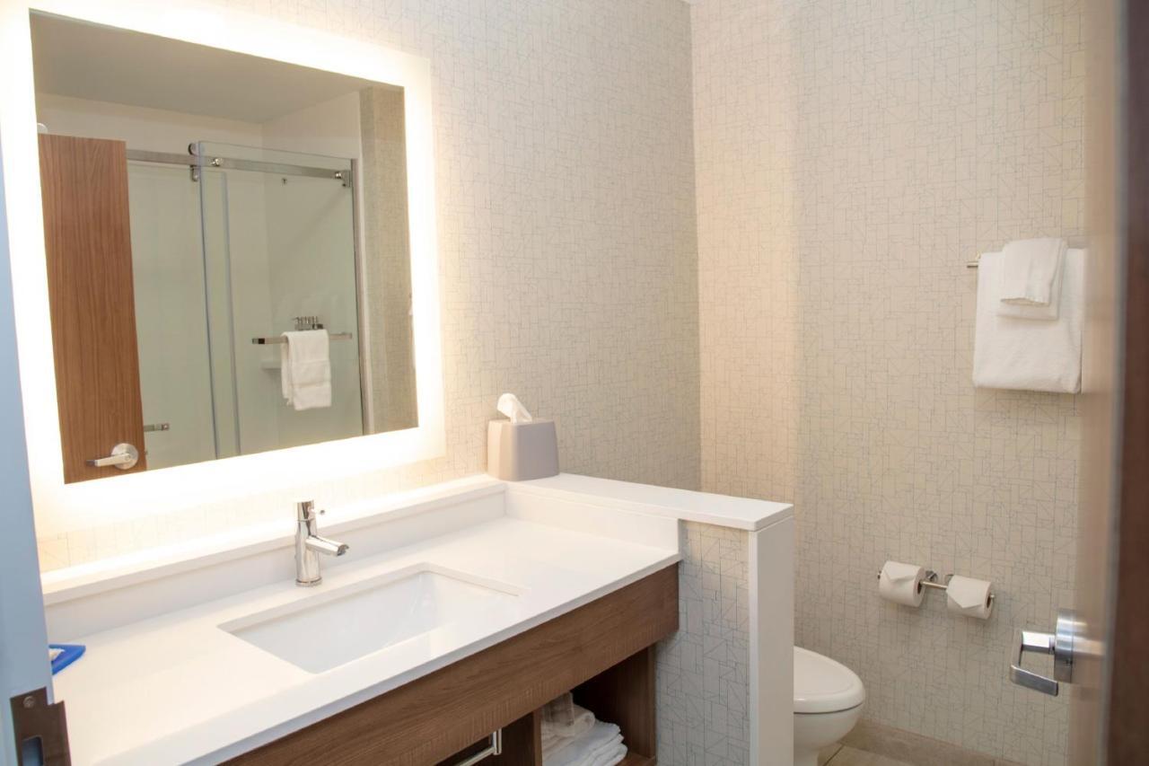 Holiday Inn Express & Suites - Marion By Ihg Eksteriør billede